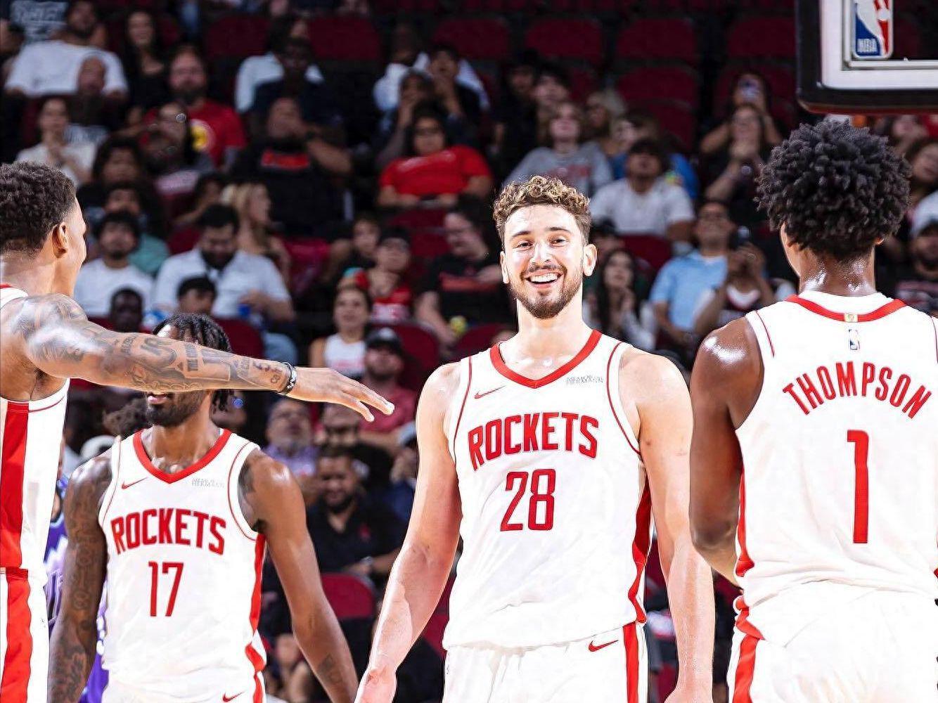 开云体育app-豪取7连胜，却被强队瞧不起！暗地猥琐发育，雷霆卫冕的劲敌来了